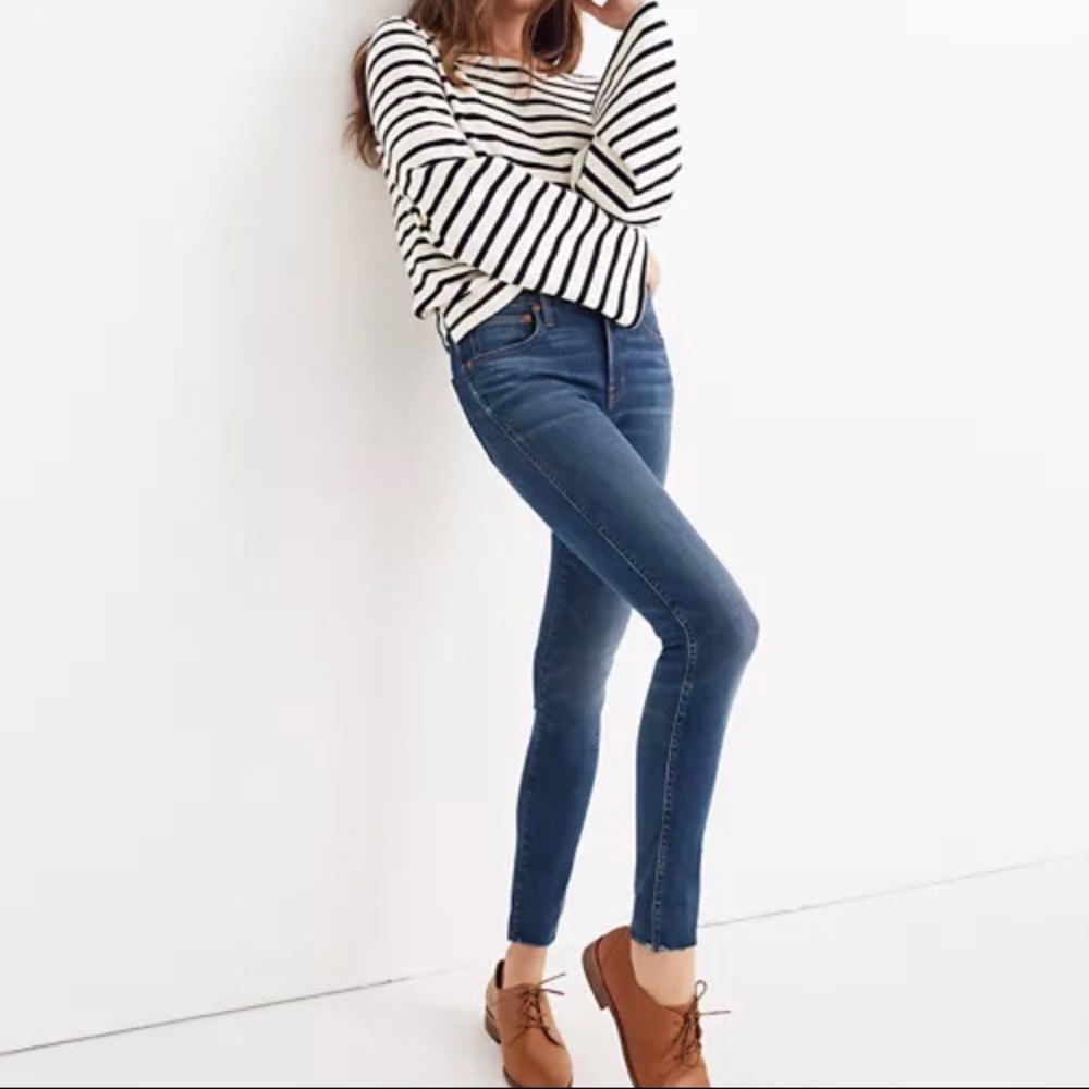Madewell dark wash 9” rise jeans